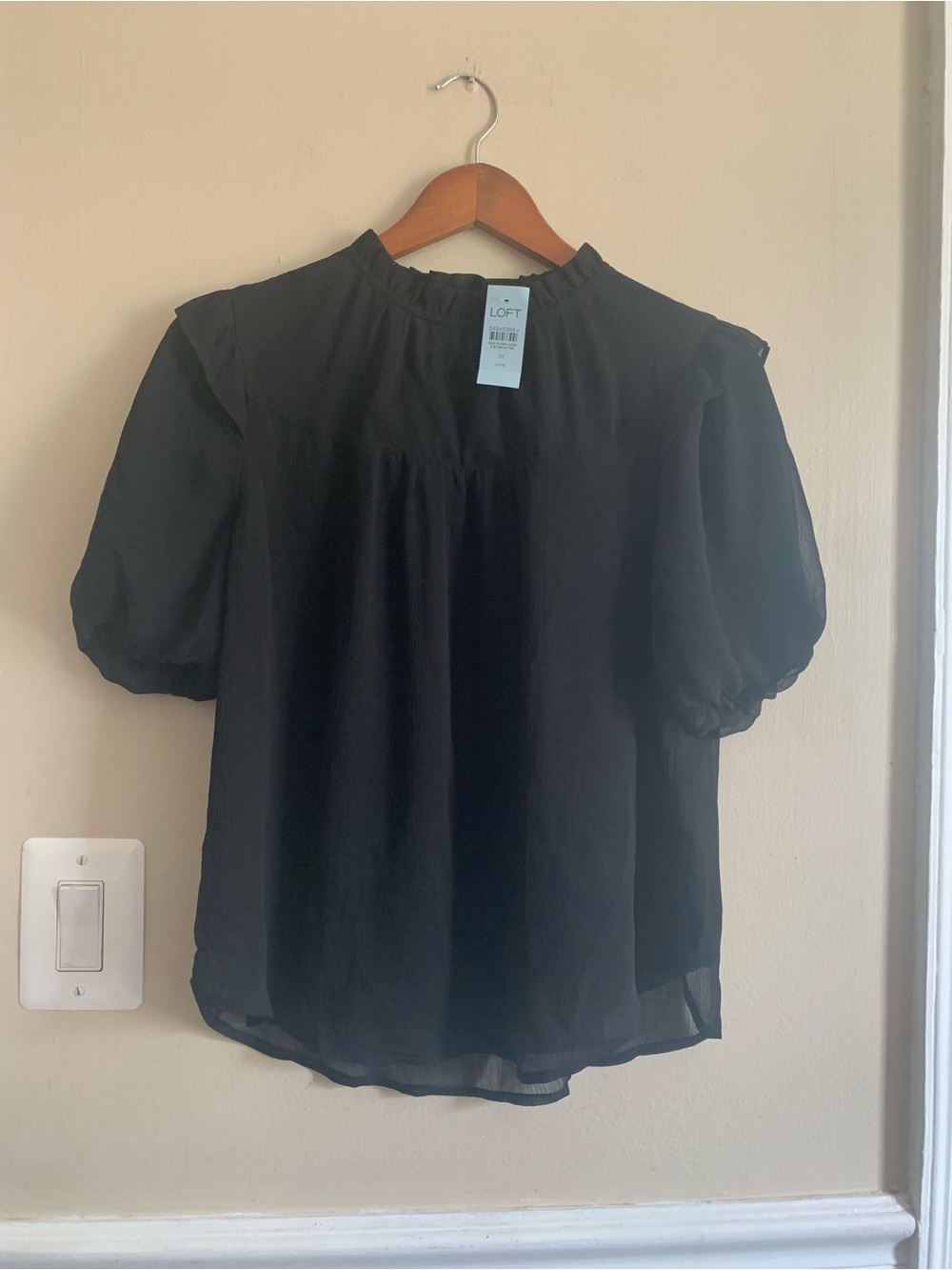 LOFT Black Pleated Mock Neck Sheer Short Puff Sleeve Blouse Top M Petite NWT